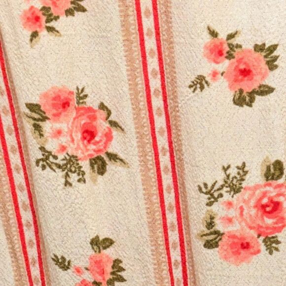 $5 Item! Forever 21 S Pom Pom Trim Floral Romper - Picture 5 of 5